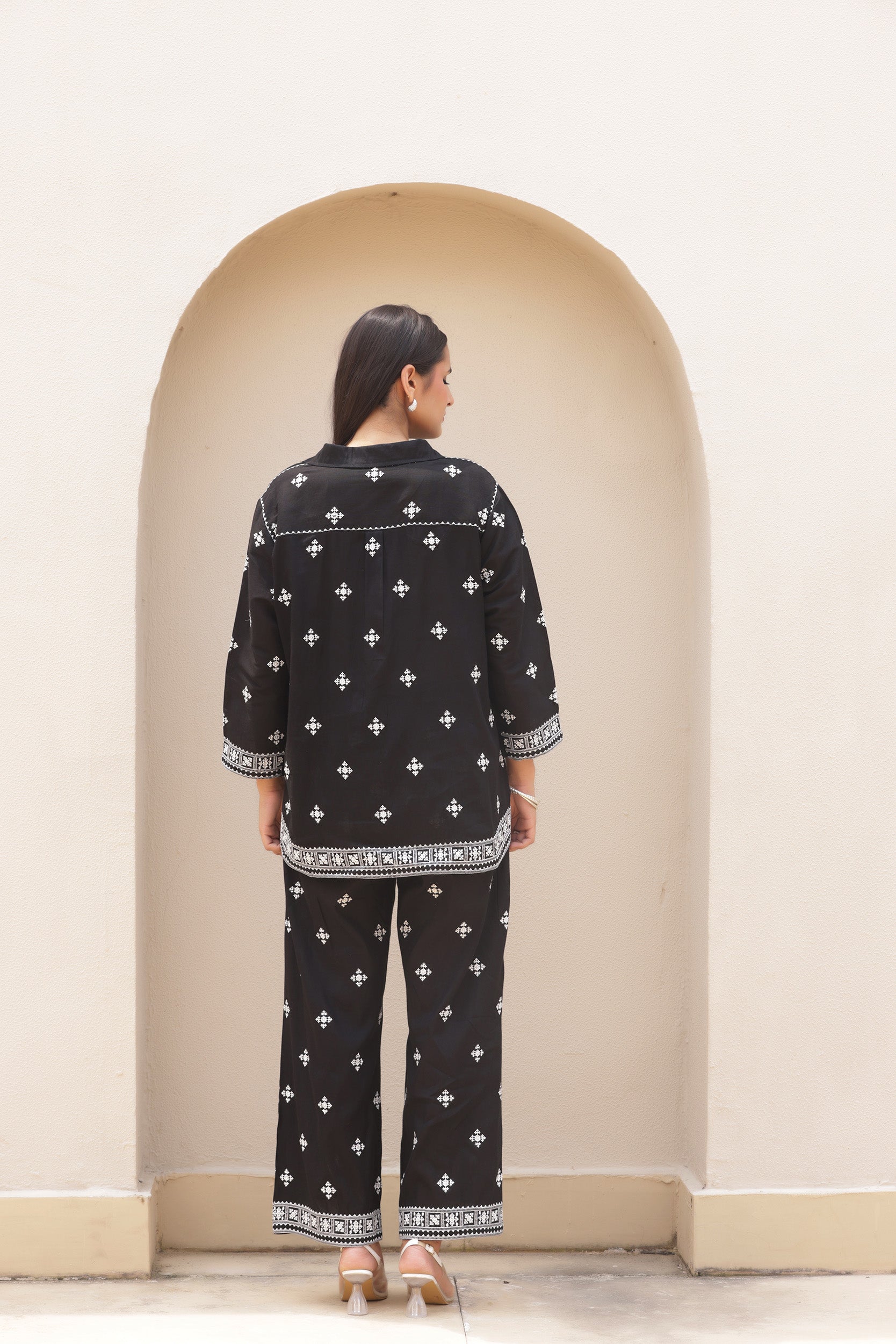 Cotton Linen Black Iris Embroidery Co-ord Set